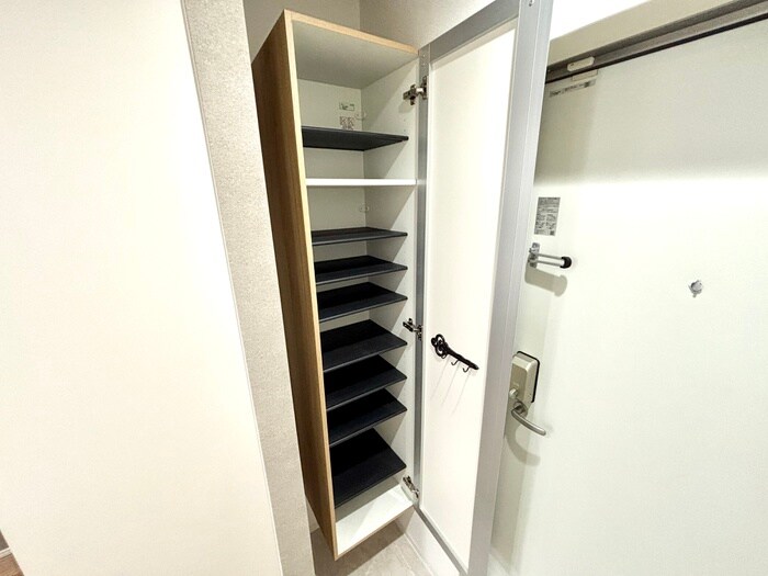 物件内観写真20　(靴箱)