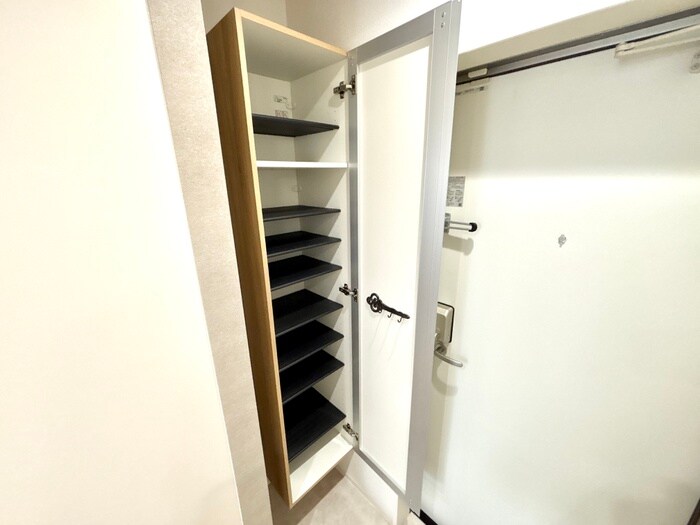 物件内観写真20　(靴箱)