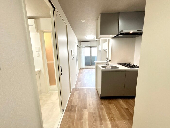 物件内観写真21　(廊下)