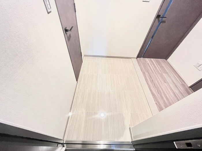物件内観写真20　(玄関)