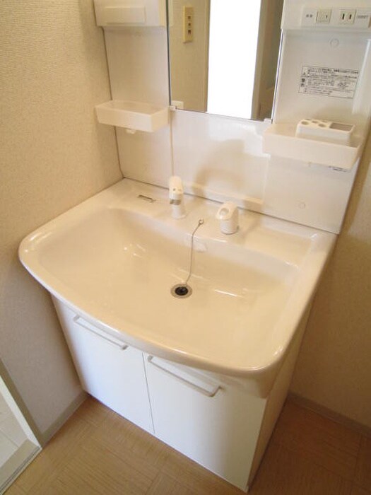 物件内観写真9　(洗面)