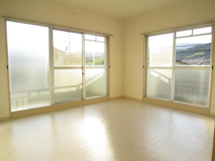 物件内観写真12　(居室)