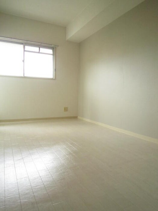 物件内観写真17　(居室)