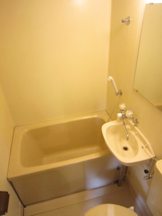 物件内観写真8　(バス／シャワールーム等)