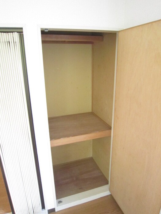 物件内観写真11　(収納)