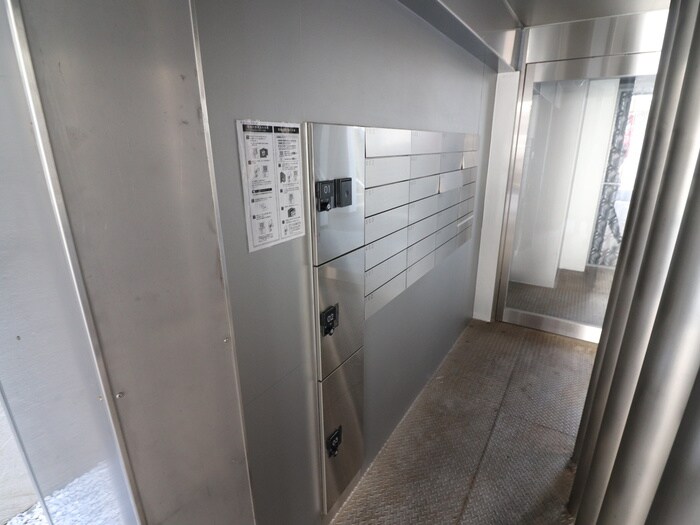 物件外観写真6　(建物設備)