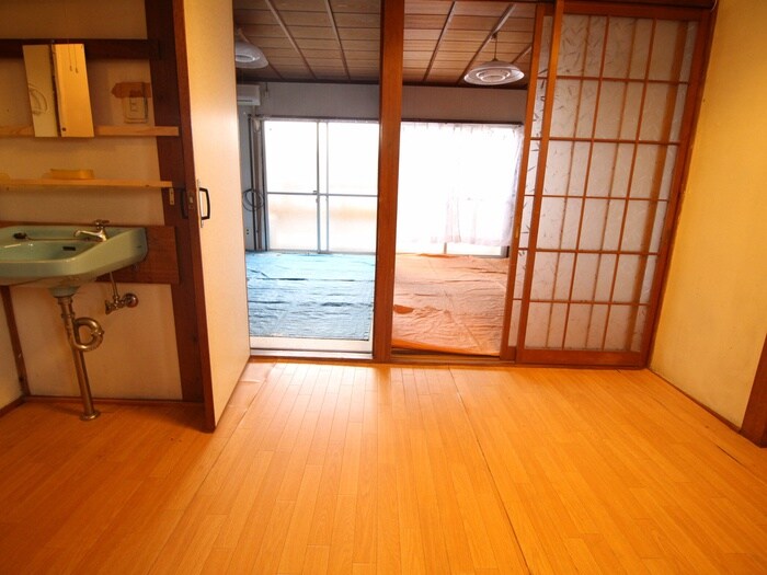 物件内観写真12　(居室)