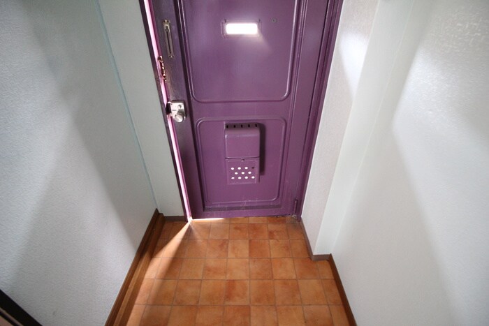 物件内観写真19　(玄関)