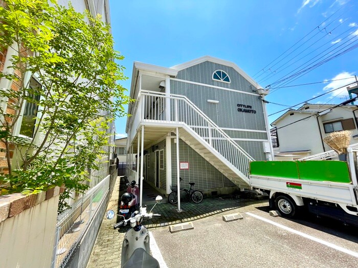 物件外観写真6　(外観写真)