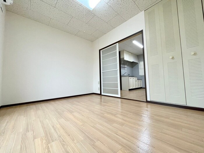 物件内観写真21　(居室)