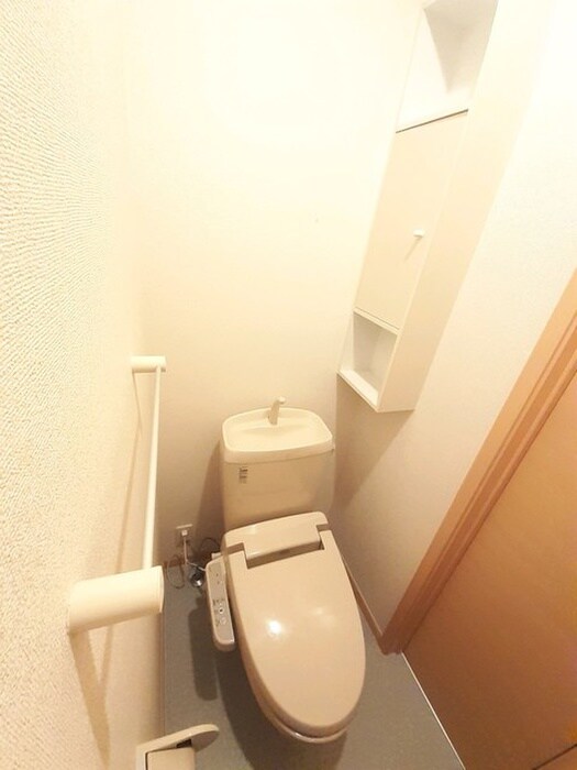 物件内観写真16　(トイレ)