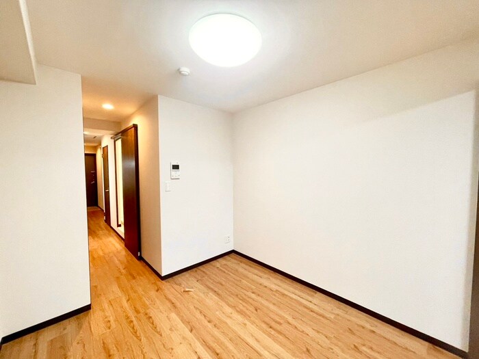 物件内観写真11　(居室)