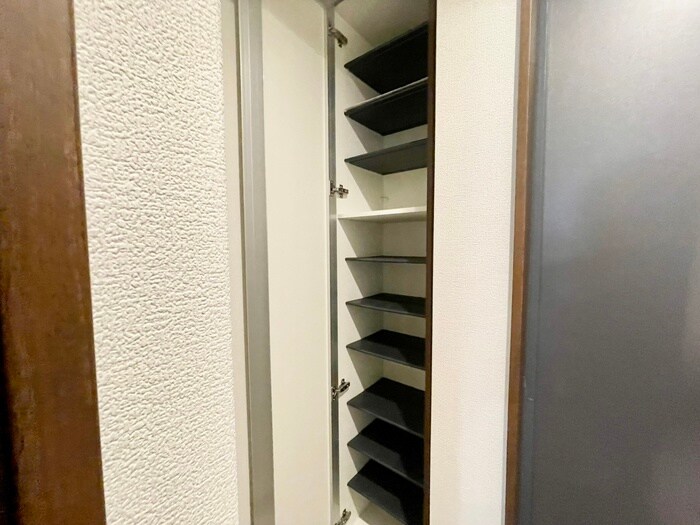 物件内観写真17　(靴箱)