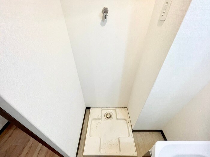 物件内観写真19　(洗濯機置場)