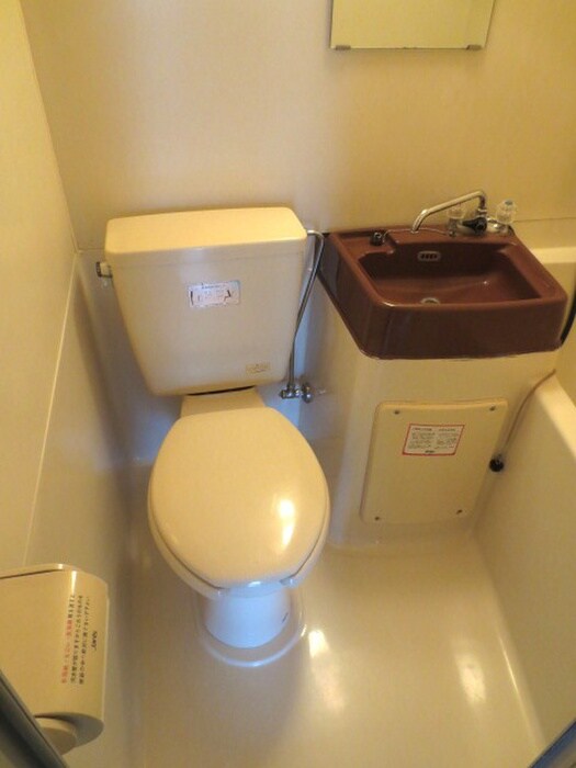 物件内観写真9　(トイレ)