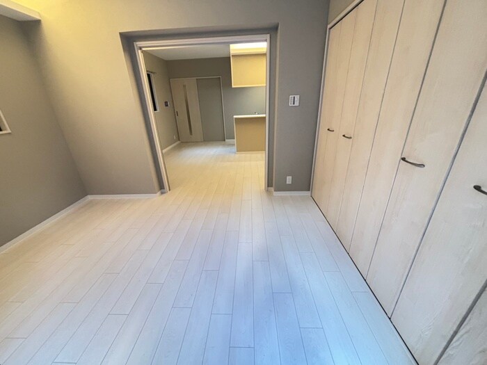 物件内観写真9　(居室)