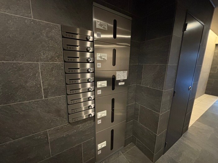 物件外観写真3　(建物設備)