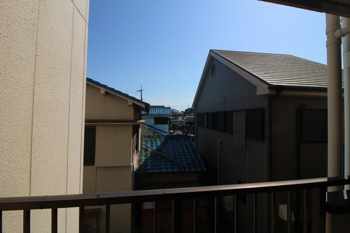 物件内観写真14　(室内からの展望)