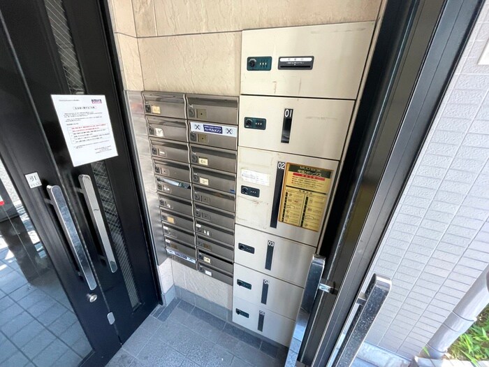 物件外観写真6　(建物設備)