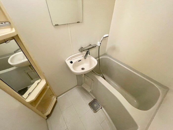 物件内観写真10　(バス／シャワールーム等)