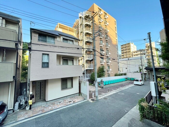 物件内観写真17　(室内からの展望)