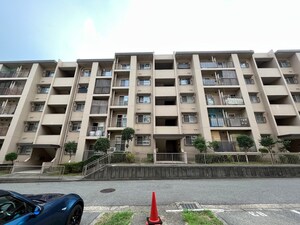 鈴蘭台第1住宅3号棟(301)外観写真