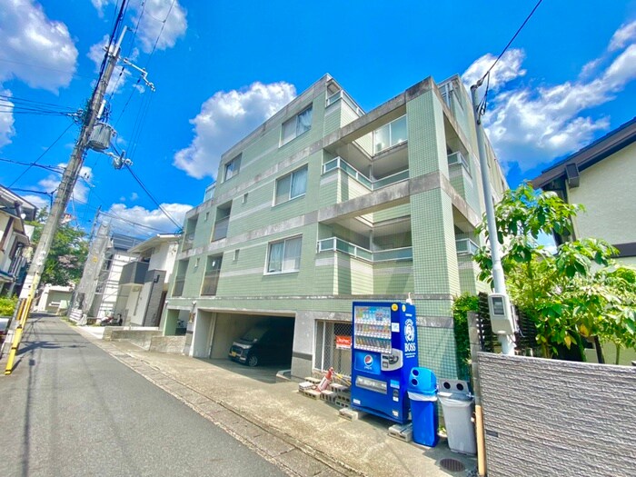 物件外観写真1　(外観写真)