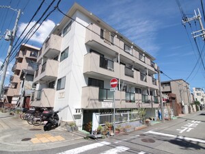 パティオロード外観写真
