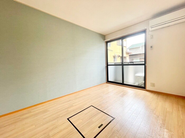 物件内観写真22　(居室)