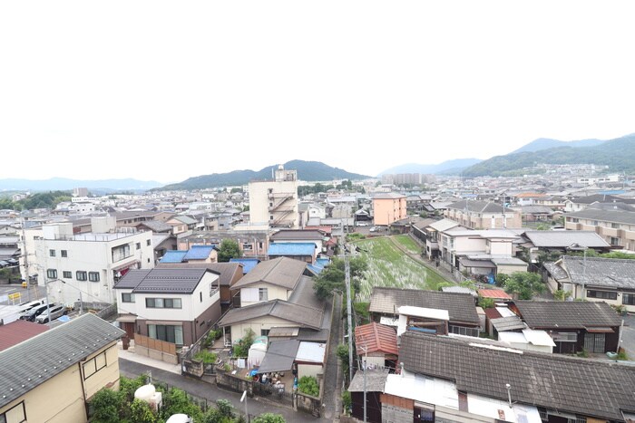 物件内観写真14　(室内からの展望)