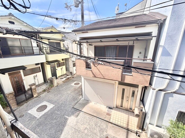 物件内観写真22　(室内からの展望)