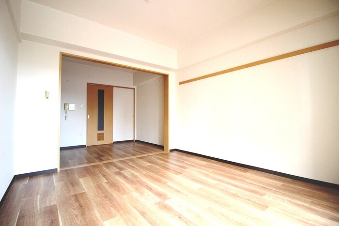 物件内観写真9　(居室)