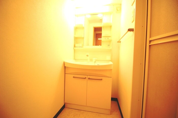 物件内観写真12　(洗面)