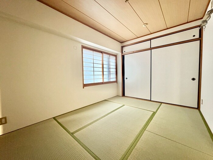 物件内観写真9　(居室)