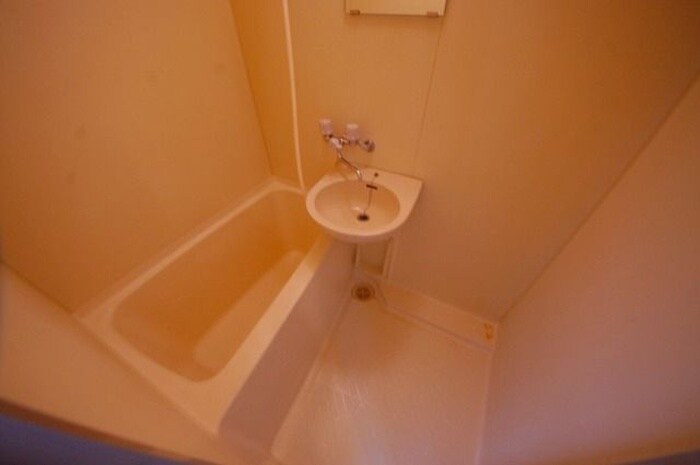 物件内観写真12　(バス／シャワールーム等)