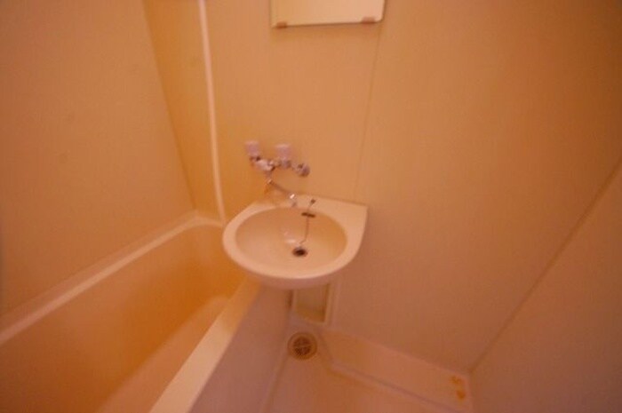 物件内観写真13　(洗面)
