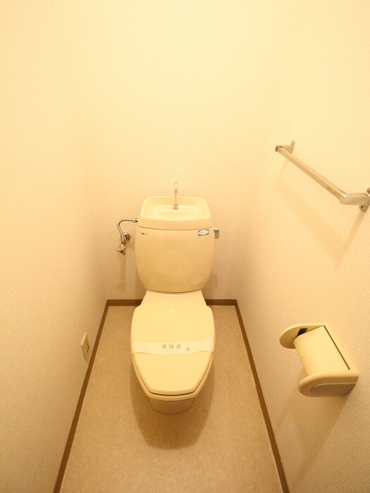 物件内観写真14　(トイレ)