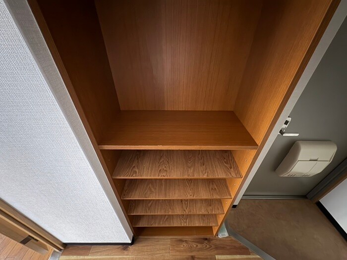 物件内観写真17　(靴箱)