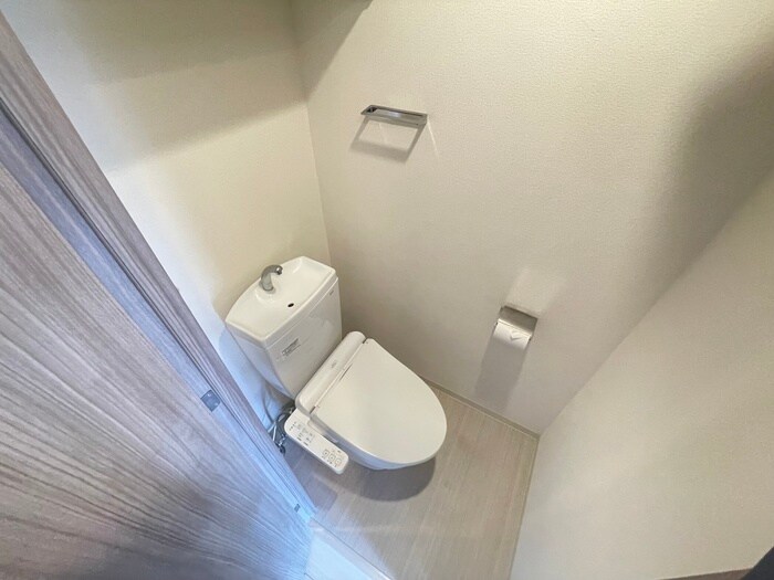 物件内観写真12　(トイレ)