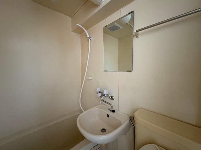物件内観写真13　(洗面)