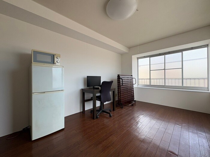 物件内観写真18　(居室)