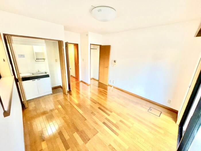 物件内観写真20　(居室)