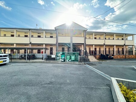 ＥＤＥＮ　ＣＯＵＲＴ外観写真