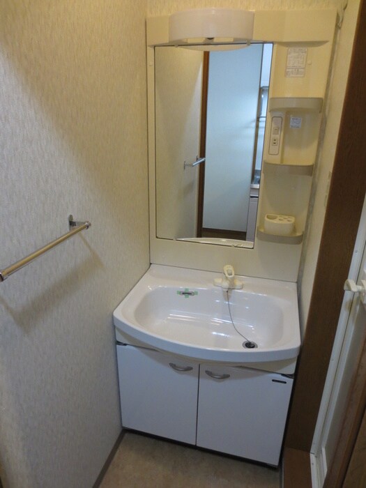 物件内観写真15　(洗面)