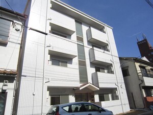 アイリス勝山外観写真