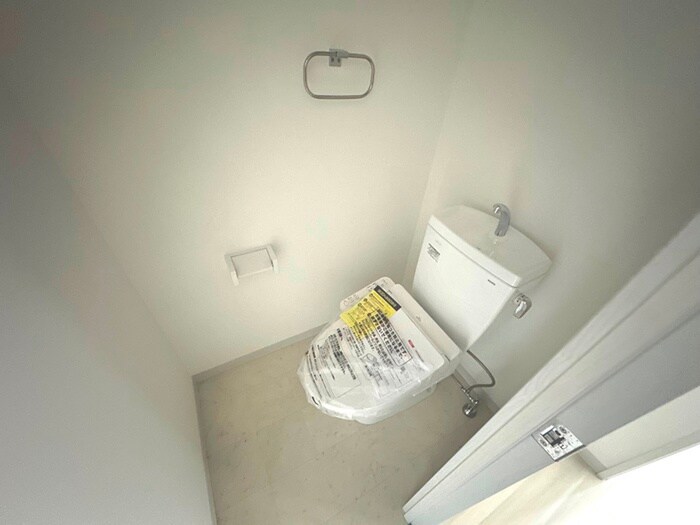 物件内観写真13　(トイレ)