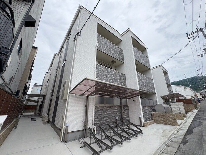 物件外観写真1　(外観写真)