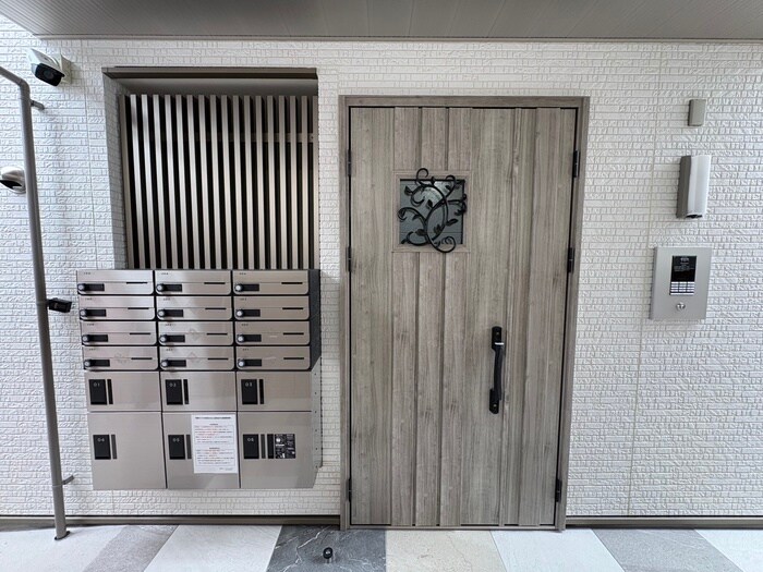 物件外観写真4　(建物設備)