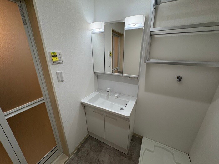 物件内観写真10　(洗面)