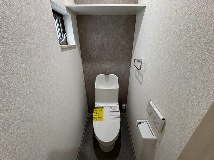 物件内観写真11　(トイレ)